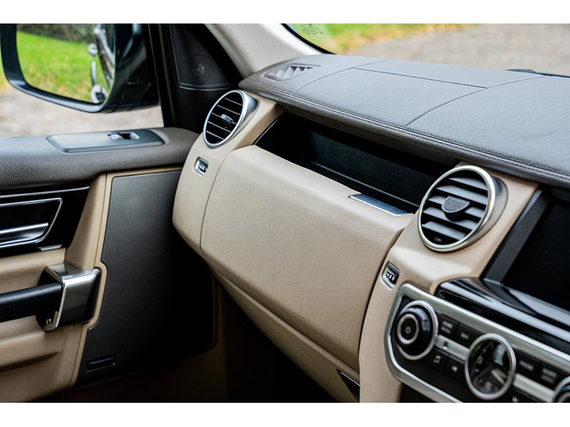 Used Land Rover Discovery 2016 for sale - 76520831: Photo 29