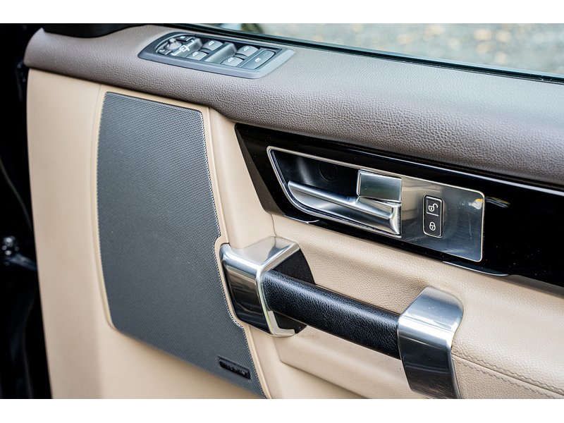 Used Land Rover Discovery 2016 for sale - 76520831: Photo 33