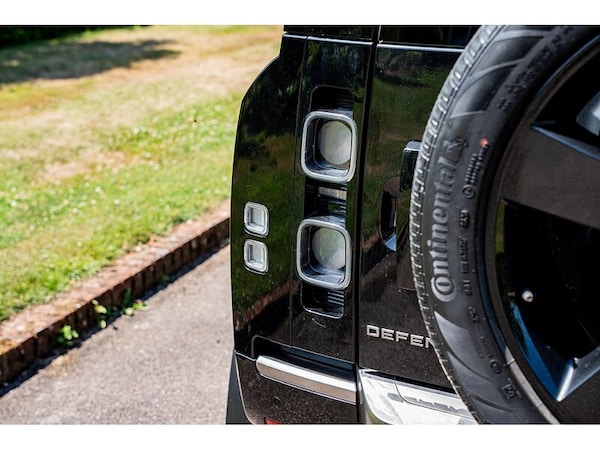 Used Land Rover Defender 90 2021 for sale - 75249183: Photo 22