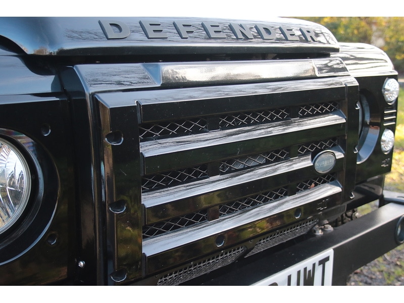 Used Land Rover Defender 90 2014 for sale - 77409129: Photo 15