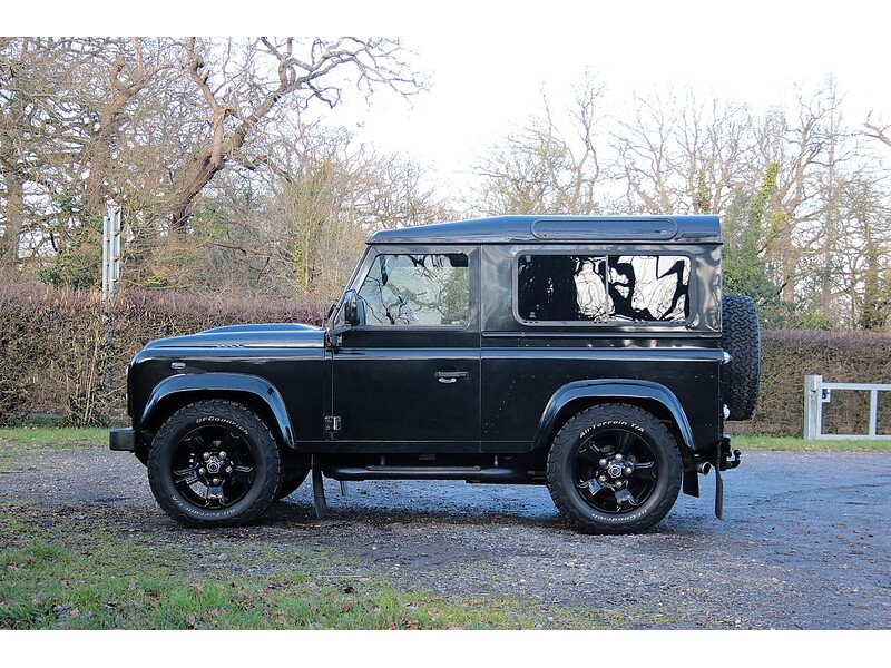 Used Land Rover Defender 90 2014 for sale - 77409129: Photo 28