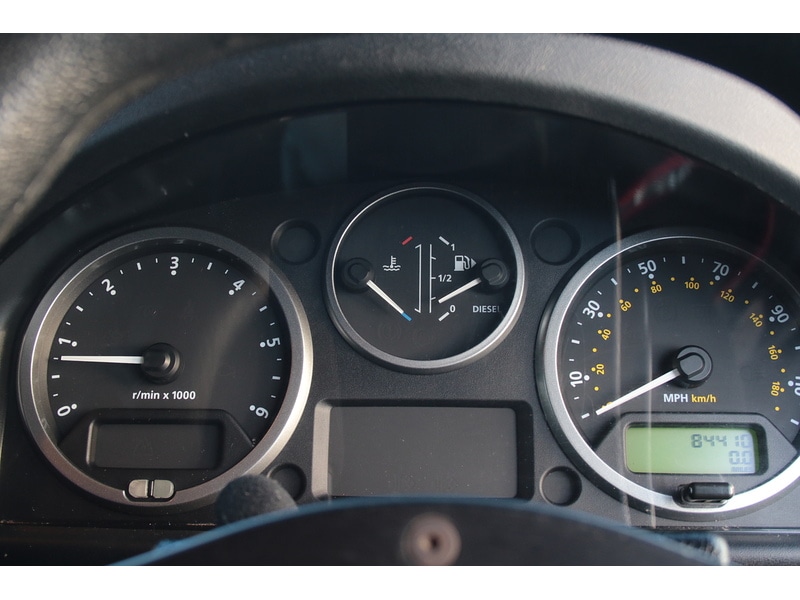 Used Land Rover Defender 90 2014 for sale - 77409129: Photo 36