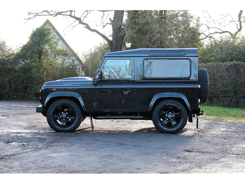 Used Land Rover Defender 90 2014 for sale - 77409129: Photo 6