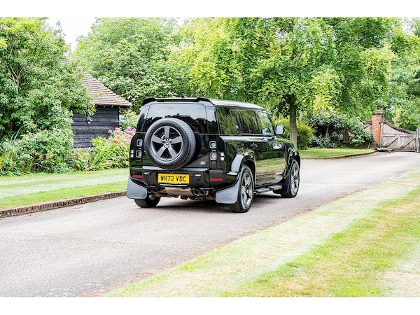Used Land Rover Defender 110 2023 for sale - 75524827: Photo 14