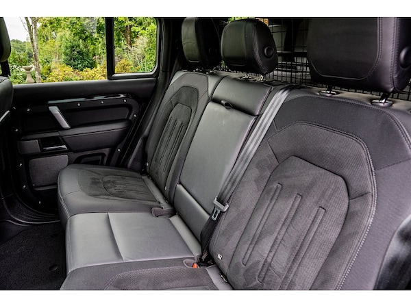 Used Land Rover Defender 110 2023 for sale - 75524827: Photo 20