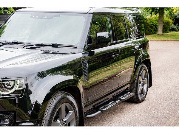 Used Land Rover Defender 110 2023 for sale - 75524827: Photo 41