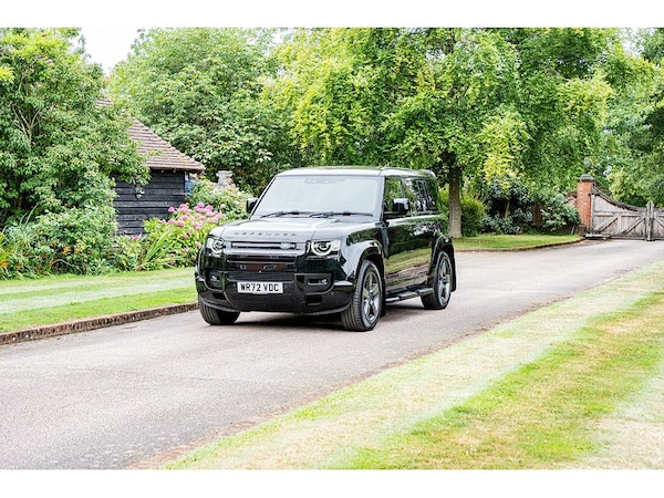 Used Land Rover Defender 110 2023 for sale - 75524827: Photo 5