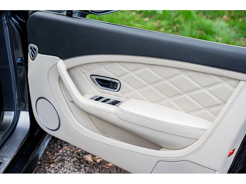 Used Bentley Continental 2014 for sale - 76663639: Photo 29