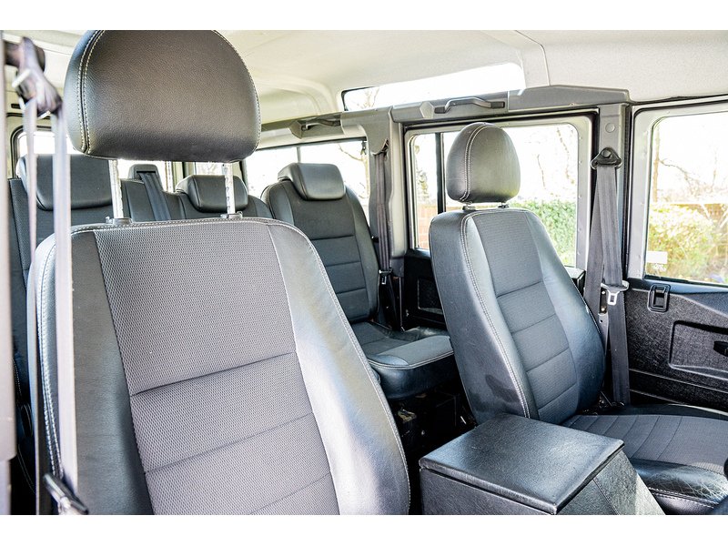 Used Land Rover Defender 2013 for sale - 77915309: Photo 11