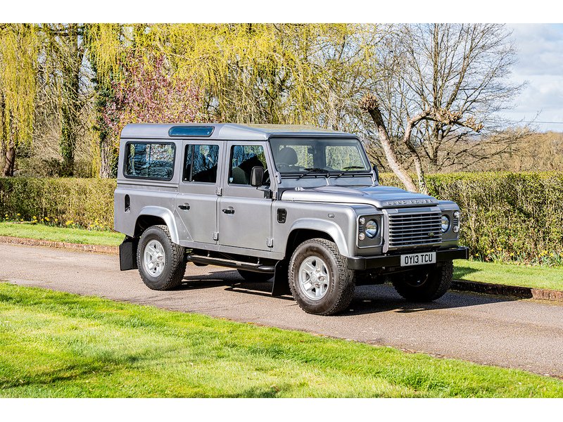 Used Land Rover Defender 2013 for sale - 77915309: Photo 2
