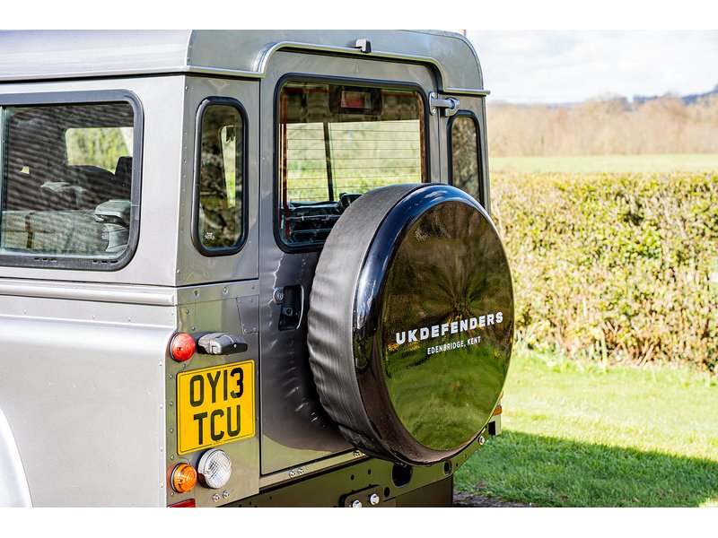 Used Land Rover Defender 2013 for sale - 77915309: Photo 22