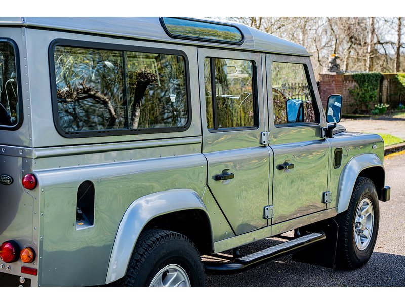 Used Land Rover Defender 2013 for sale - 77915309: Photo 25