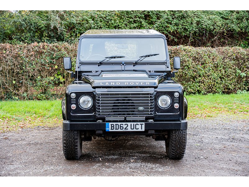 Used Land Rover Defender 2013 for sale - 76663636: Photo 3
