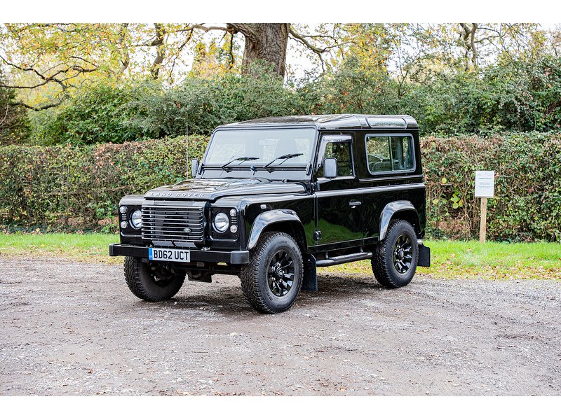 Used Land Rover Defender 2013 for sale - 76663636: Photo 5