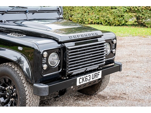 Used Land Rover Defender 110 2014 for sale - 76263811: Photo 18