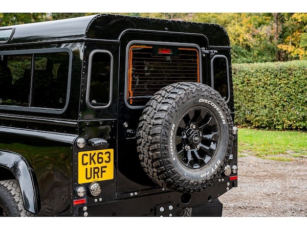 Used Land Rover Defender 110 2014 for sale - 76263811: Photo 25