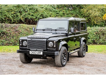 Used Land Rover Defender 110 2014 for sale - 76263811: Photo 4