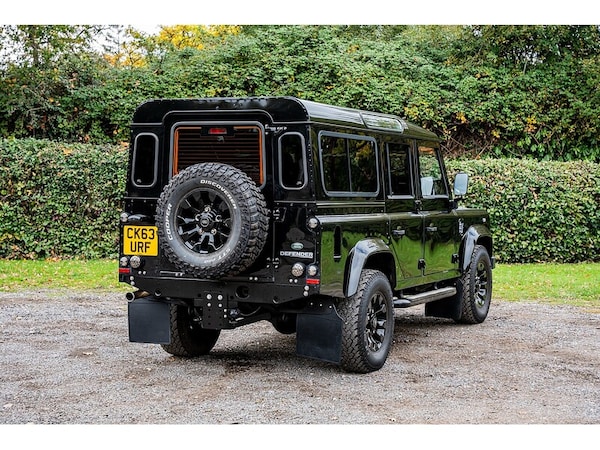 Used Land Rover Defender 110 2014 for sale - 76263811: Photo 6