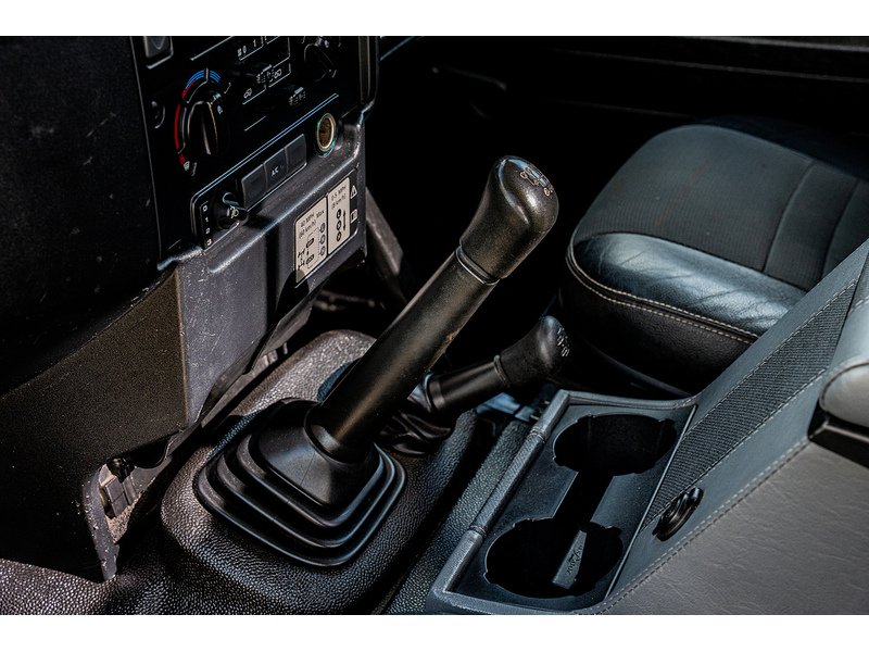 Used Land Rover Defender 2015 for sale - 77906044: Photo 23