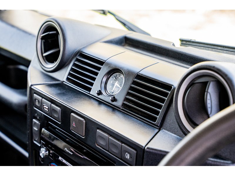 Used Land Rover Defender 2015 for sale - 77906044: Photo 26