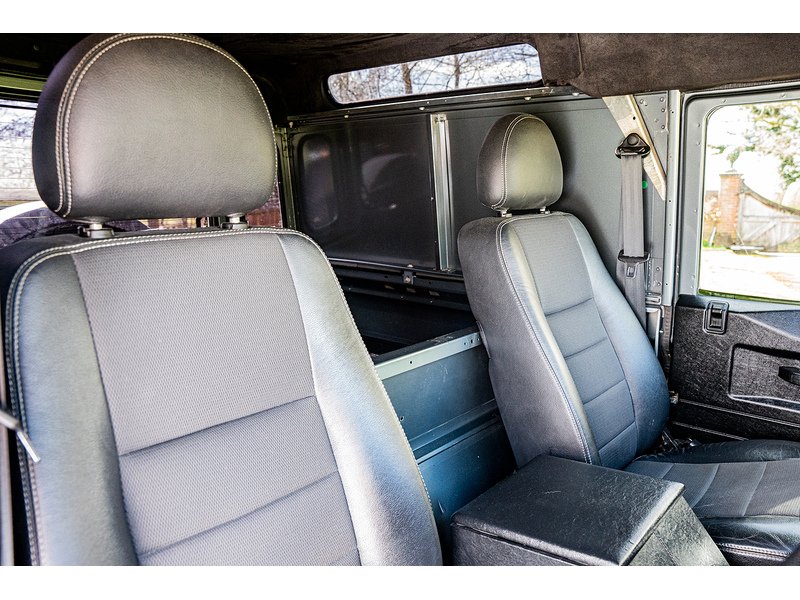 Used Land Rover Defender 2016 for sale - 77906041: Photo 11