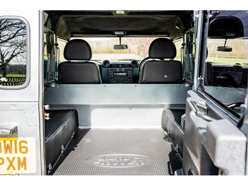 Used Land Rover Defender 2016 for sale - 77906041: Photo 13