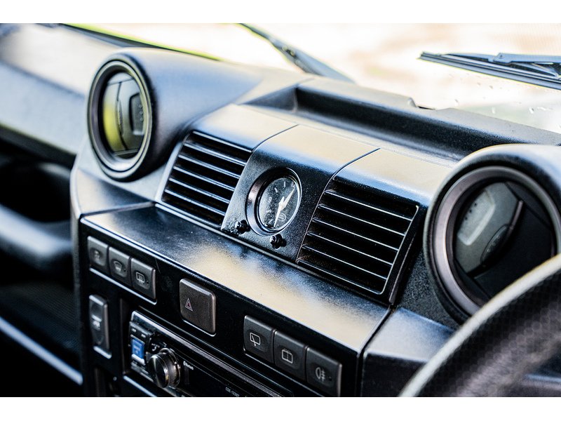 Used Land Rover Defender 2016 for sale - 77906041: Photo 29