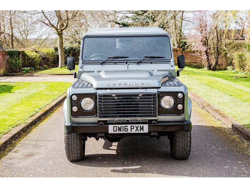Used Land Rover Defender 2016 for sale - 77906041: Photo 3