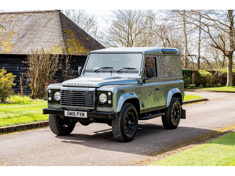 Used Land Rover Defender 2016 for sale - 77906041: Photo 4