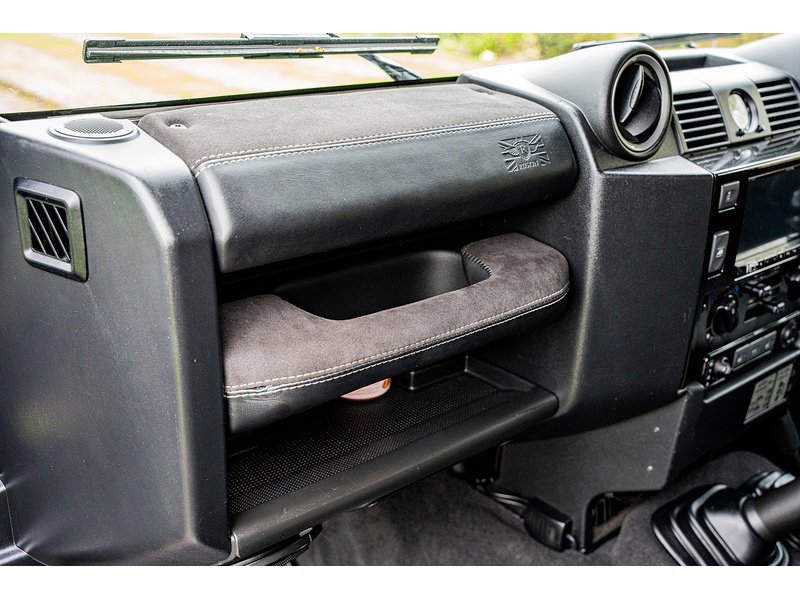 Used Land Rover Defender 2015 for sale - 78168056: Photo 30