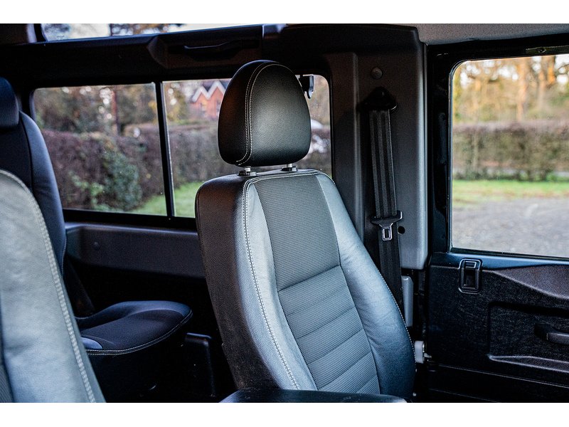 Used Land Rover Defender 2011 for sale - 77061298: Photo 31