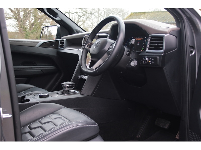 Used Volkswagen Amarok 2023 for sale - 77351174: Photo 32