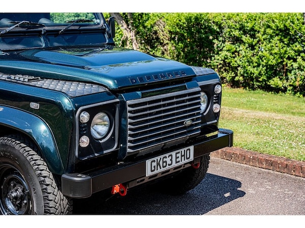 Used Land Rover Defender 90 2013 for sale - 75249179: Photo 11