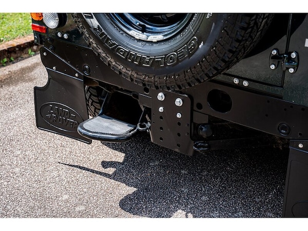 Used Land Rover Defender 90 2013 for sale - 75249179: Photo 19