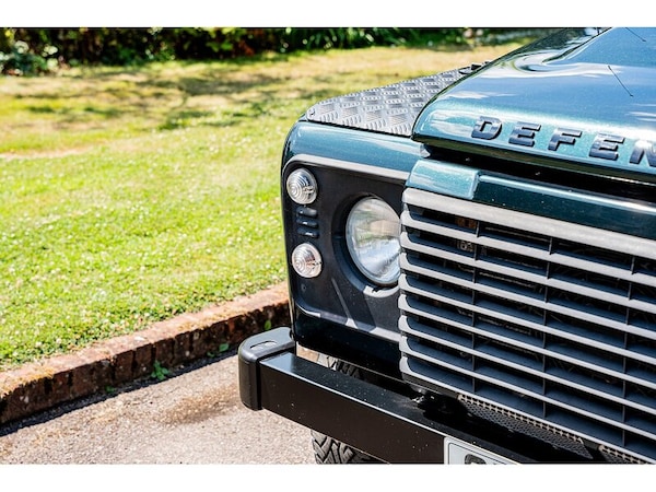 Used Land Rover Defender 90 2013 for sale - 75249179: Photo 23