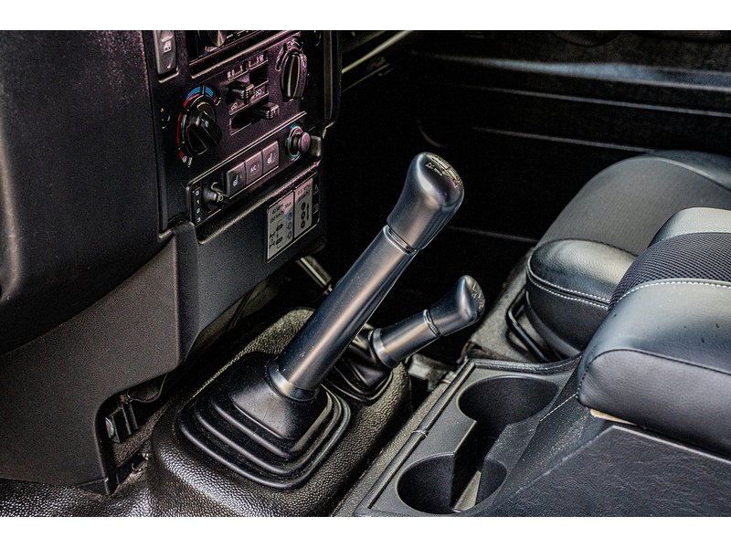 Used Land Rover Defender 2013 for sale - 76518485: Photo 13