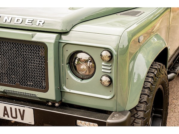 Used Land Rover Defender 90 2014 for sale - 75524825: Photo 11