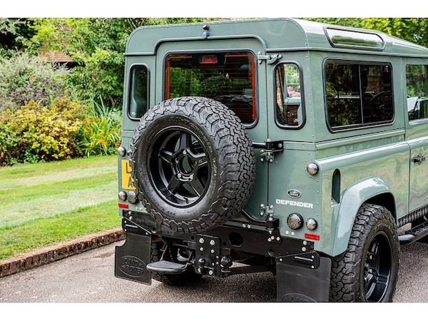Used Land Rover Defender 90 2014 for sale - 75524825: Photo 19