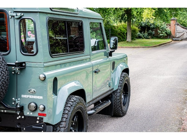Used Land Rover Defender 90 2014 for sale - 75524825: Photo 20