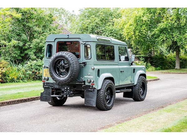 Used Land Rover Defender 90 2014 for sale - 75524825: Photo 22
