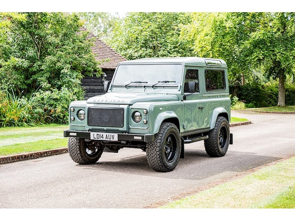 Used Land Rover Defender 90 2014 for sale - 75524825: Photo 4