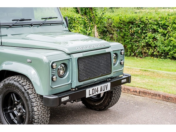 Used Land Rover Defender 90 2014 for sale - 75524825: Photo 8