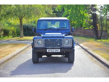 Used Land Rover Defender 2013 for sale - 79355059: Photo