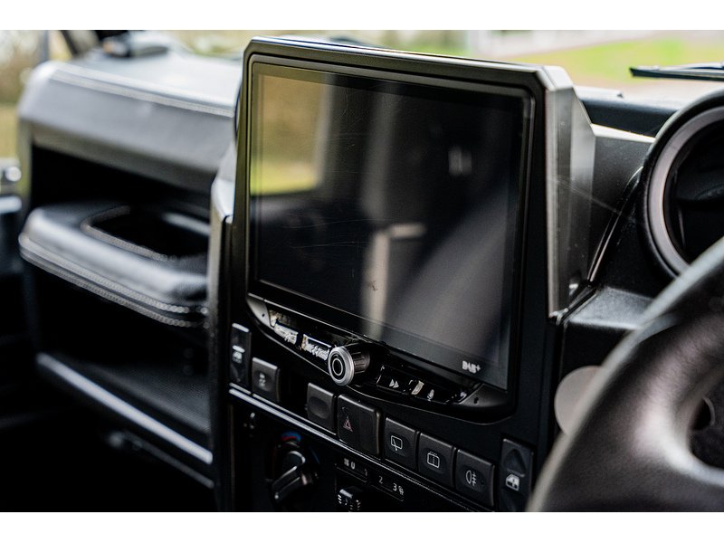 Used Land Rover Defender 90 for sale - 77643293: Photo 12