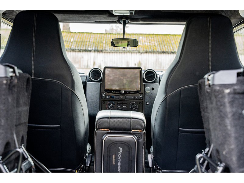 Used Land Rover Defender 90 for sale - 77643293: Photo 13