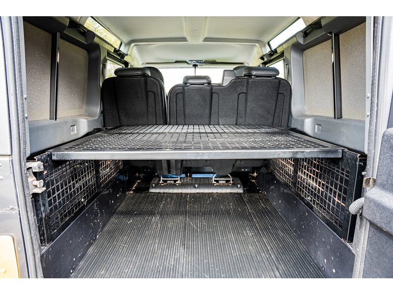 Used Land Rover Defender 2014 for sale - 78078931: Photo 16