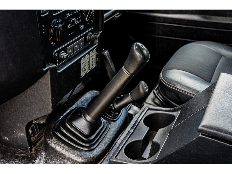 Used Land Rover Defender 2014 for sale - 78078931: Photo 24