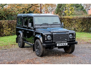 Used Land Rover Defender 110 2014 for sale - 78715582: Photo