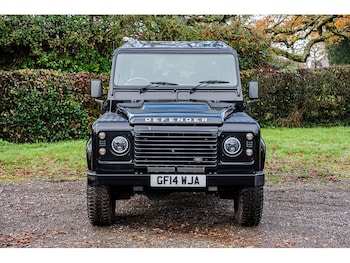 Used Land Rover Defender 110 2014 for sale - 78715582: Photo