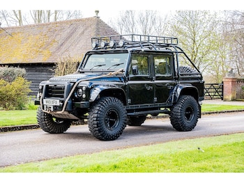 Used Land Rover Defender 110 2011 for sale - 79435653: Photo